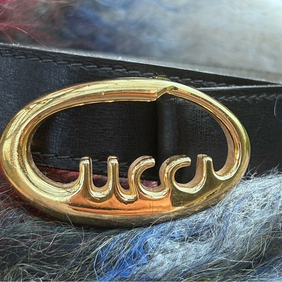 Vintage Gucci Gold Buckle & Black Leather Gucci Belt | Made in Italy | Size 36 - Picture 1 of 12